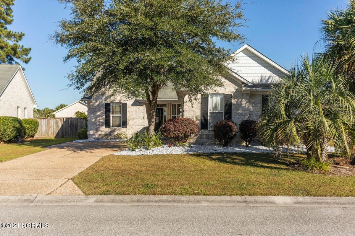1053 Garden Club Way
