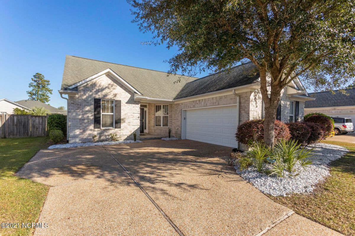 1053 Garden Club Way