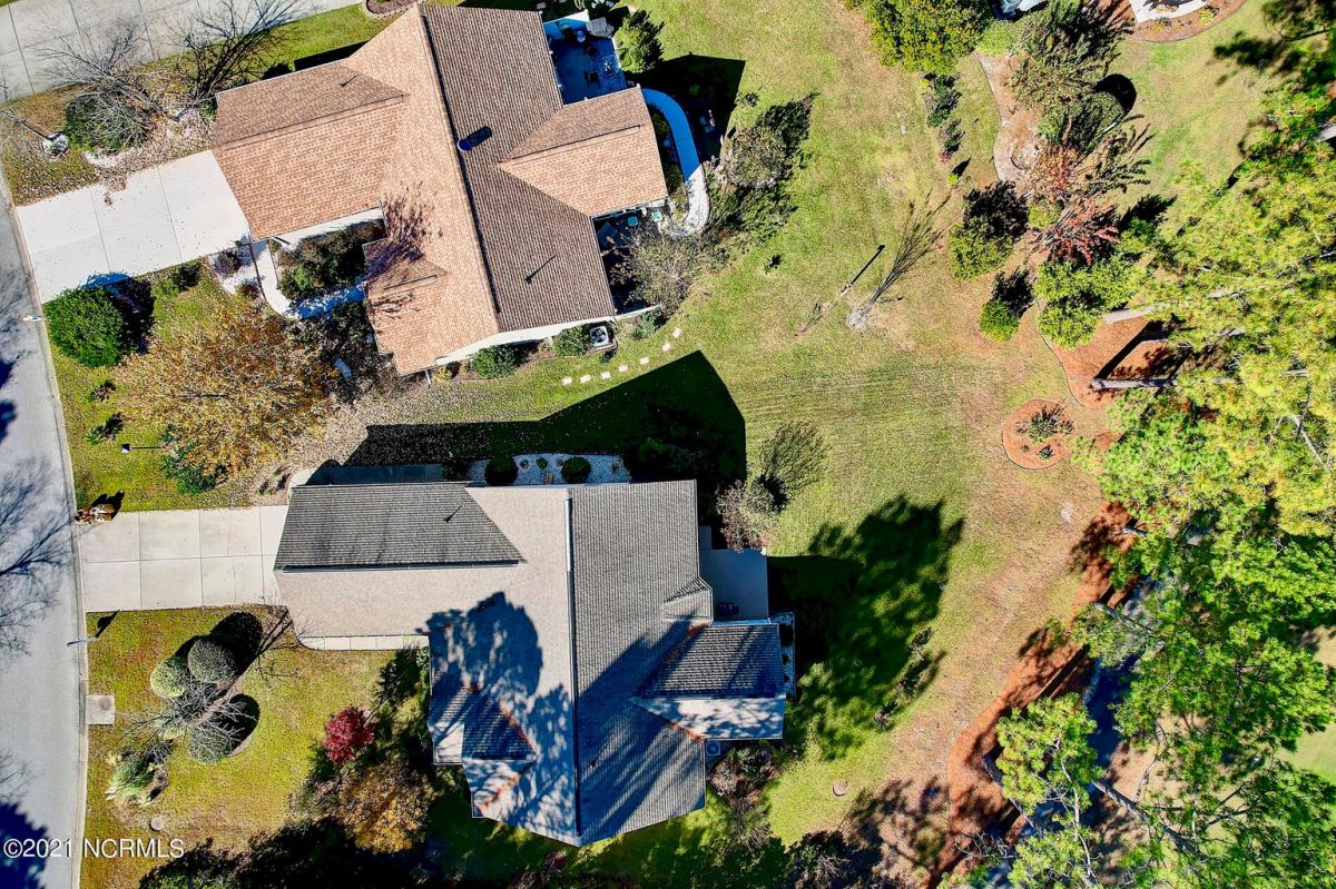 960 Sandpiper Bay Drive