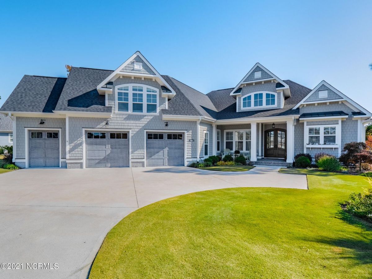 8805 Maple Ash Trail