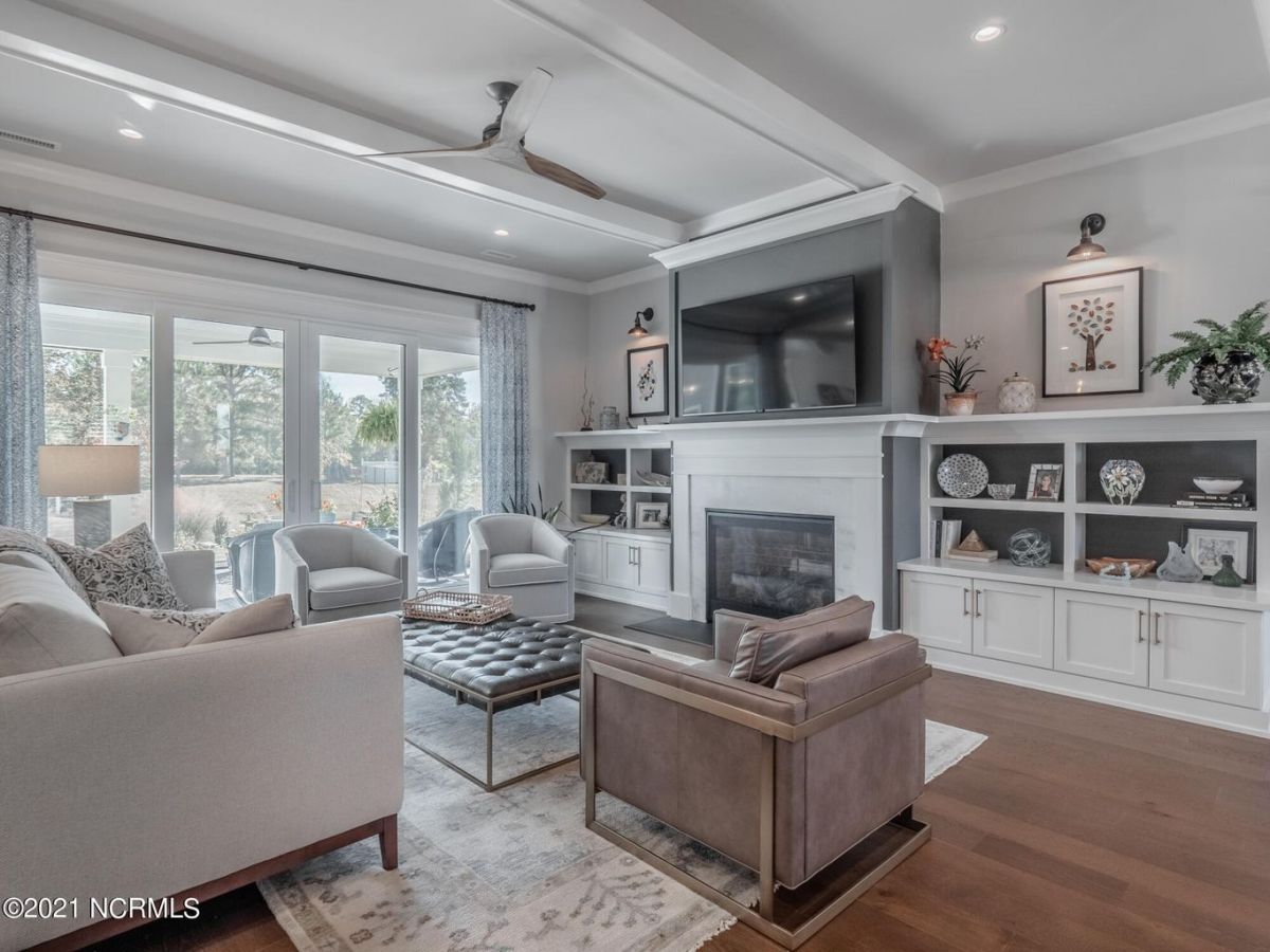 8805 Maple Ash Trail