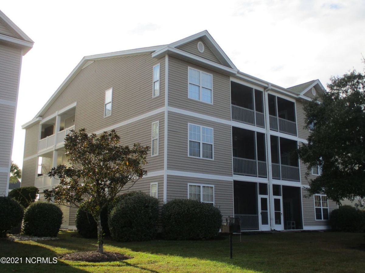 884 Great Egret Circle