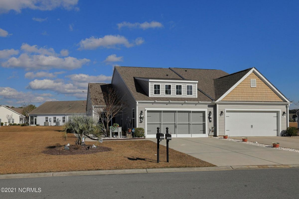 1055 Chadsey Lake Drive