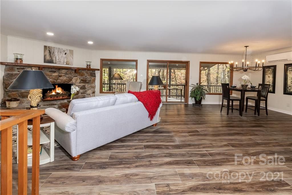 Connestee Falls 55+ Active Adult Communities Brevard, NC Homes