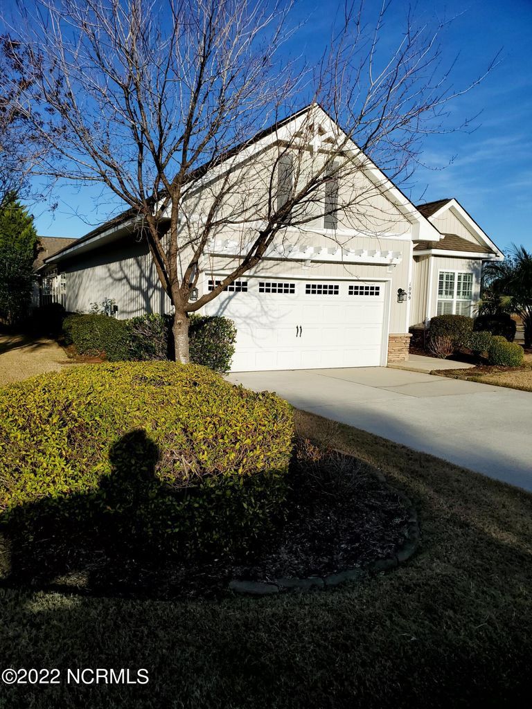 1099 Emerillon Court