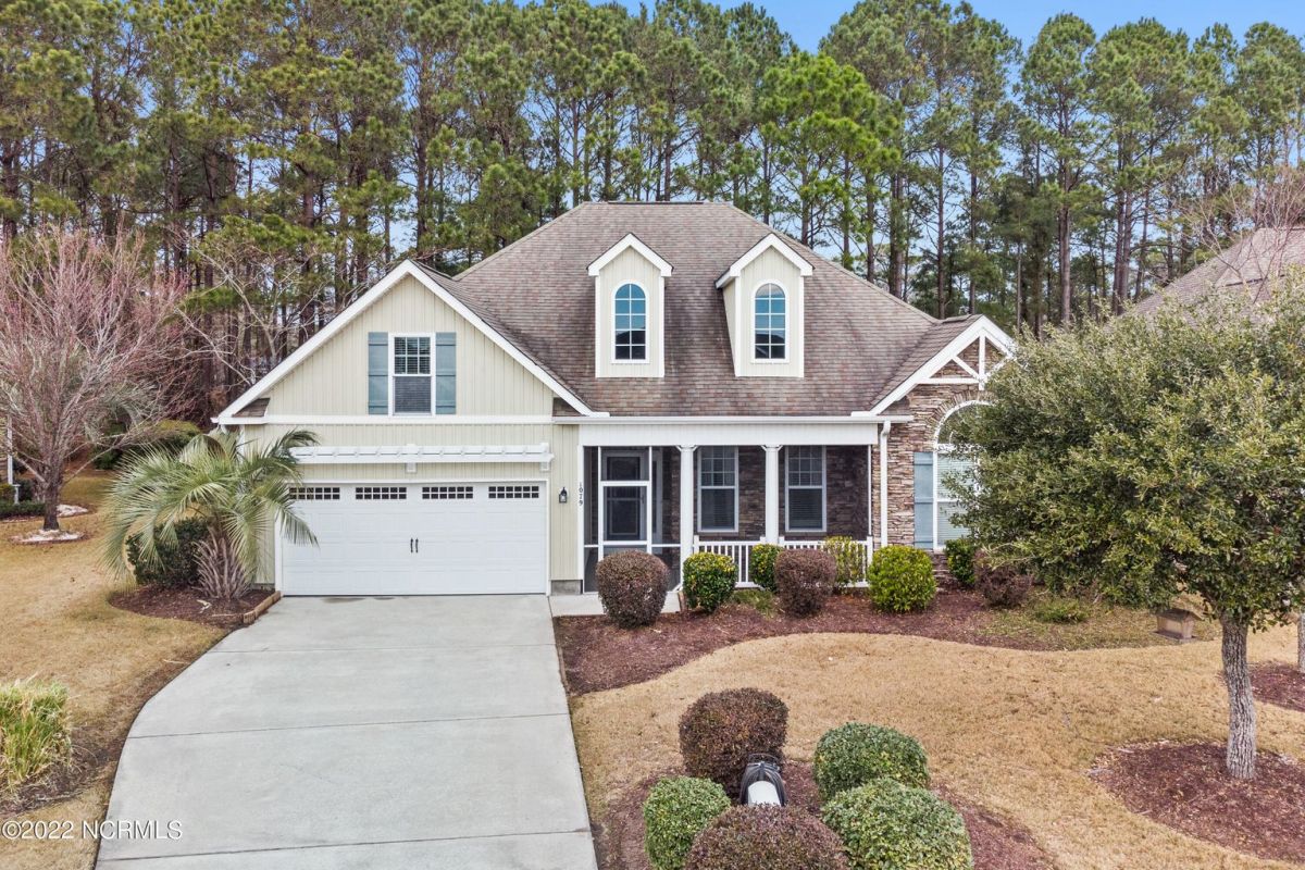 1079 Emerillon Court