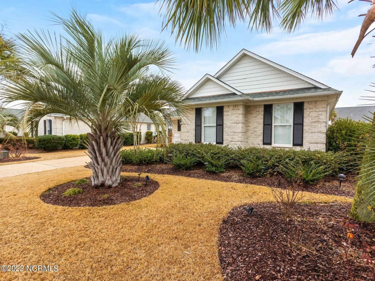 1057 Garden Club Way