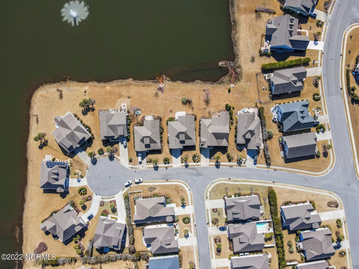 1318 Jasardeax Court