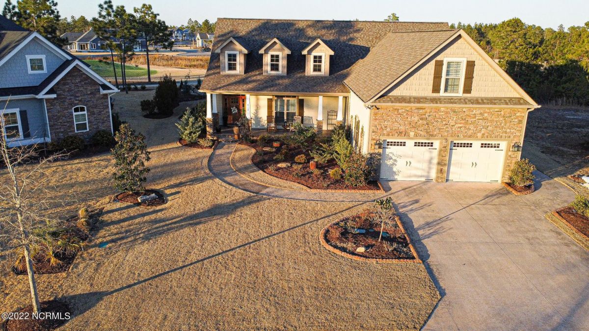 8724 Maple Ash Trail