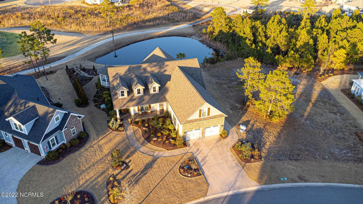 8724 Maple Ash Trail