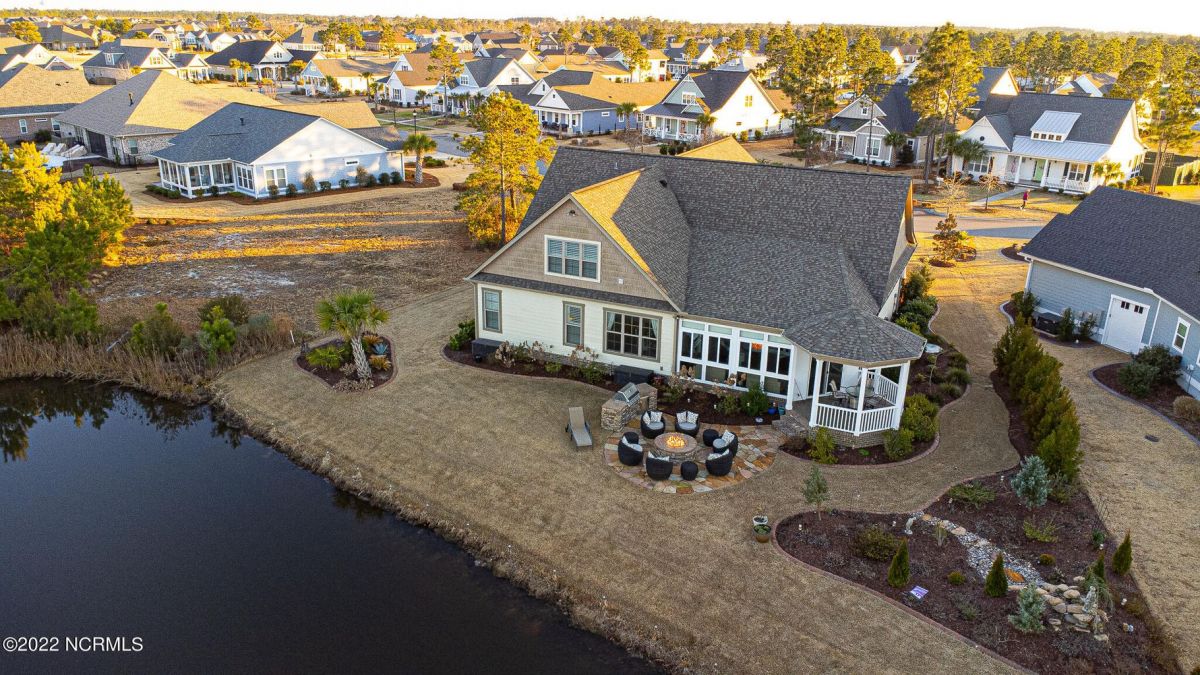 8724 Maple Ash Trail