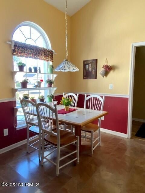 484 Sandpiper Bay Drive