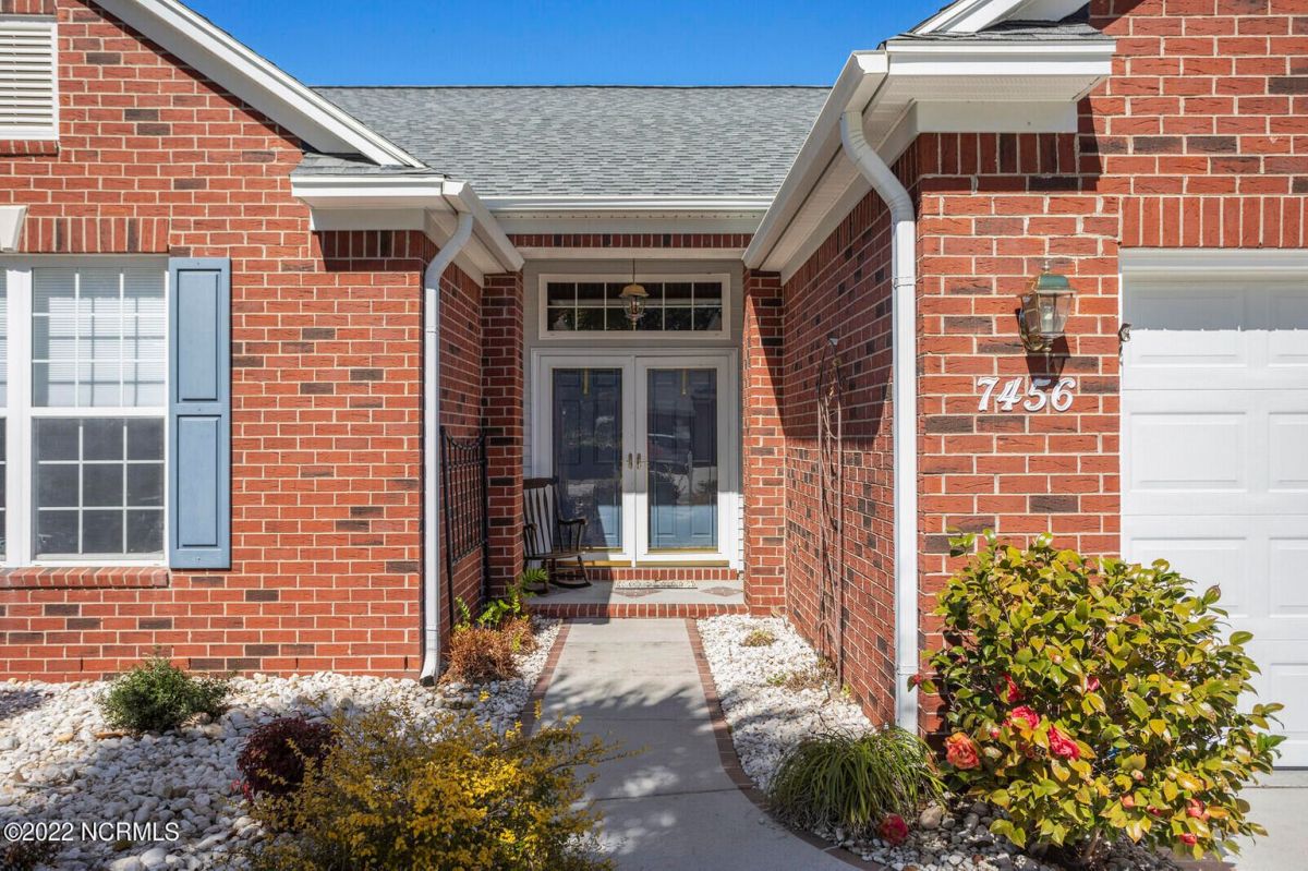 7456 Prestwick Court