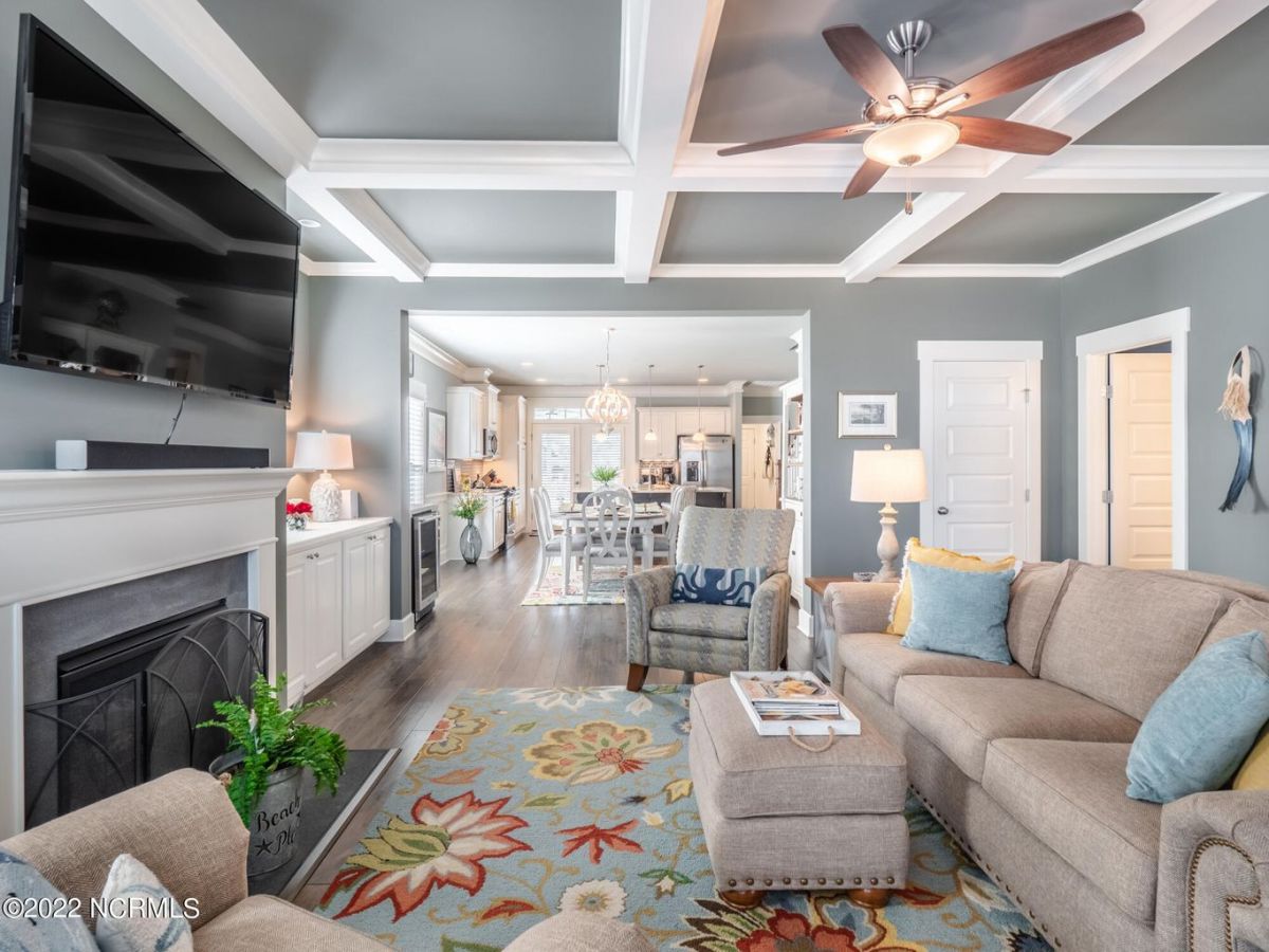 8717 Maple Ash Trail