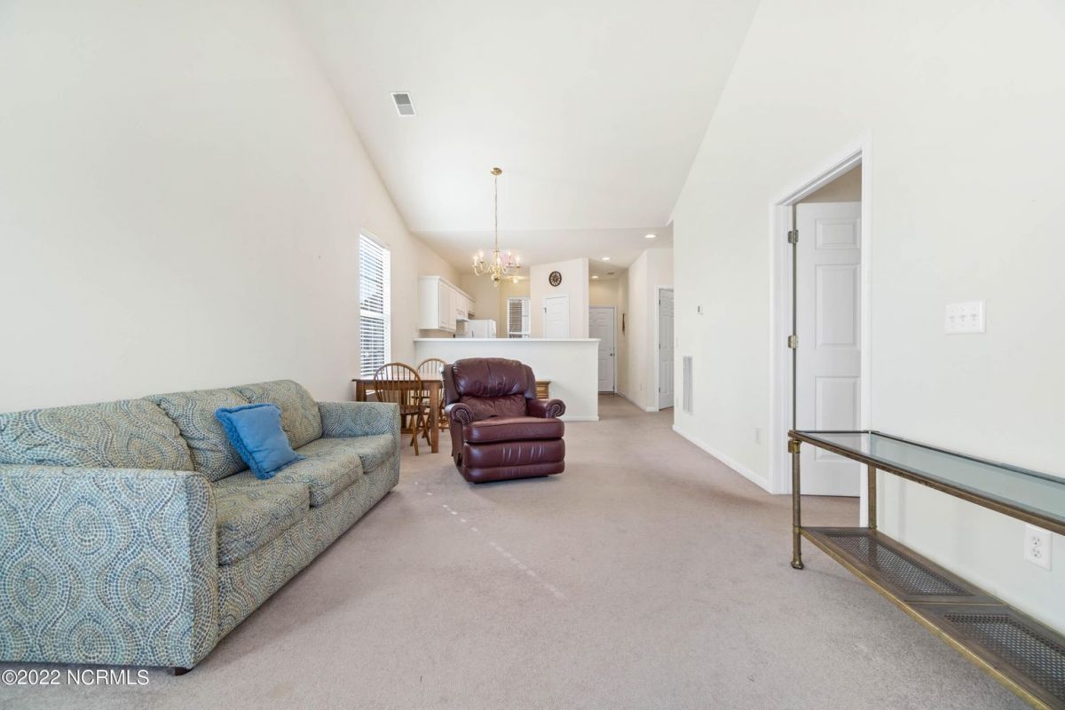 ******** ******** ********