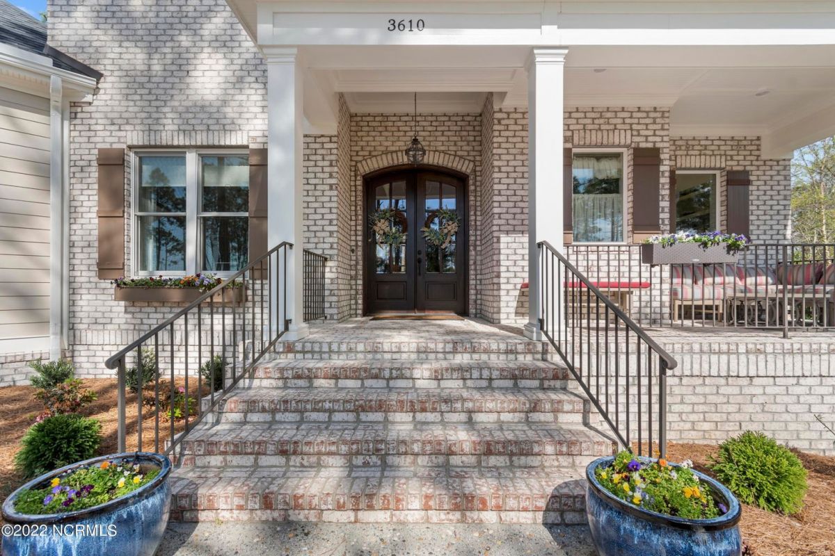 3610 Holly Harbor Drive