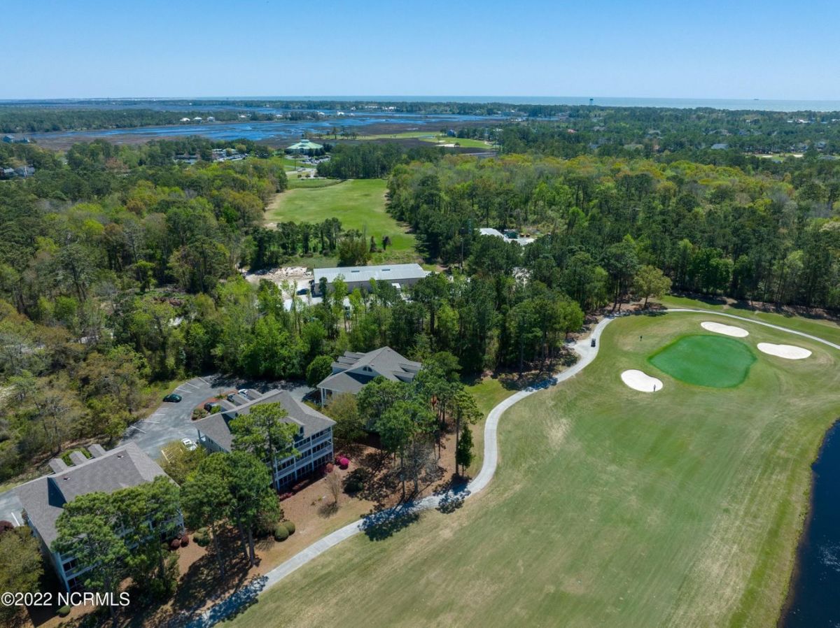 3350 Club Villas Drive