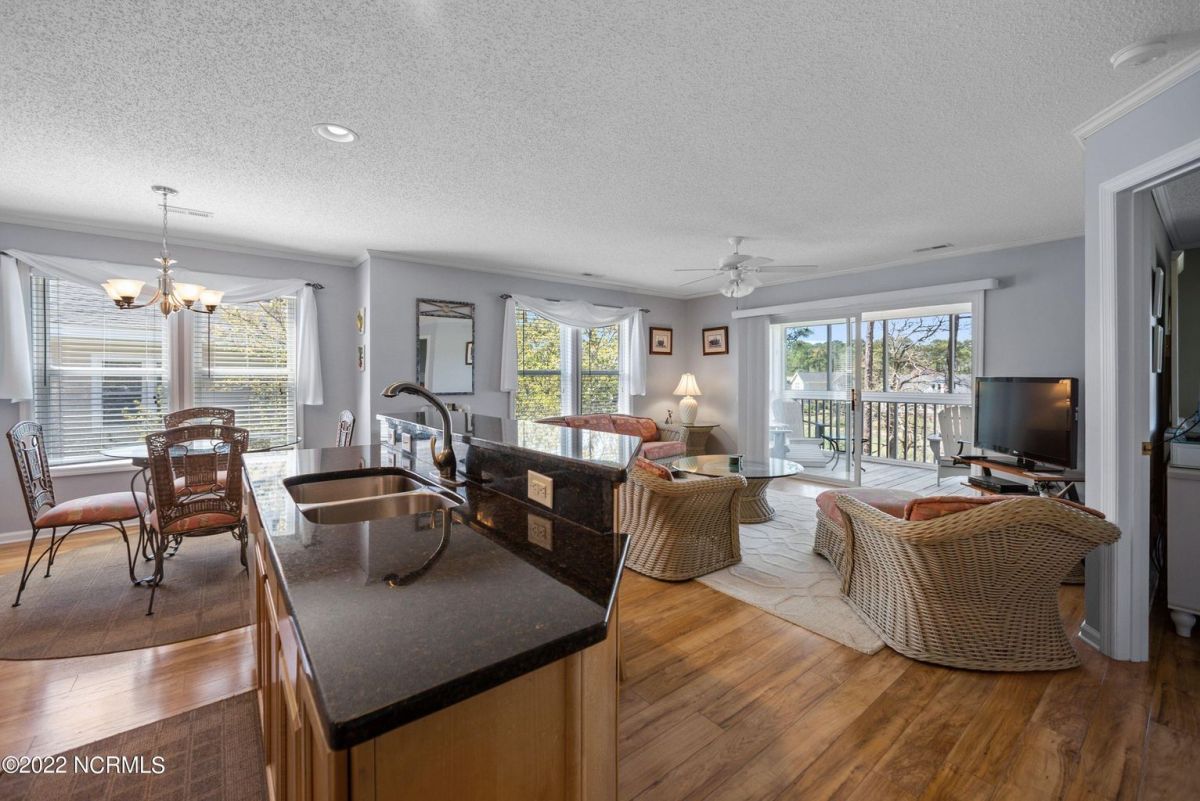 3350 Club Villas Drive