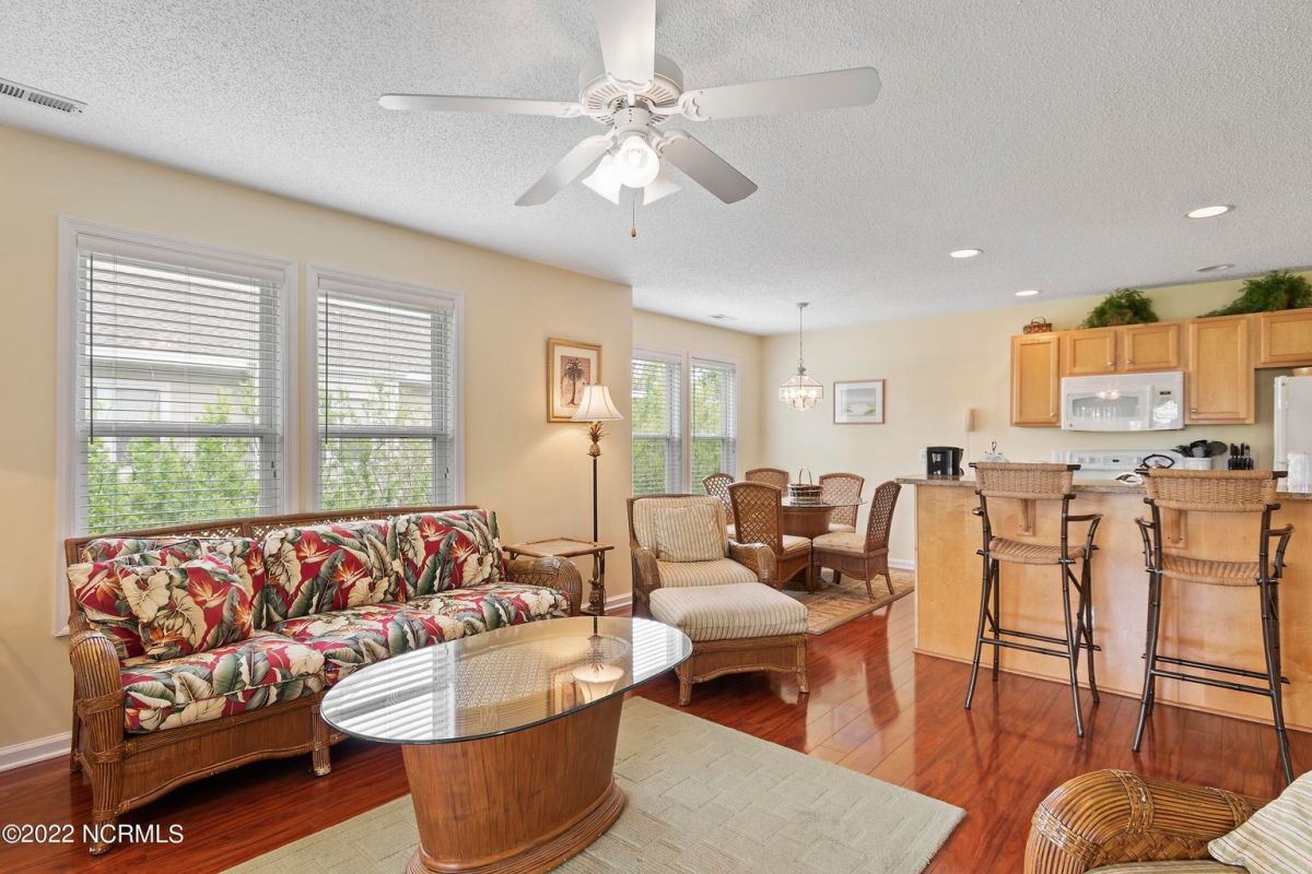 3350 Club Villas Drive