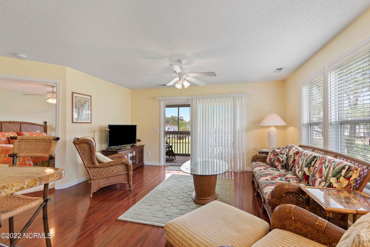 3350 Club Villas Drive