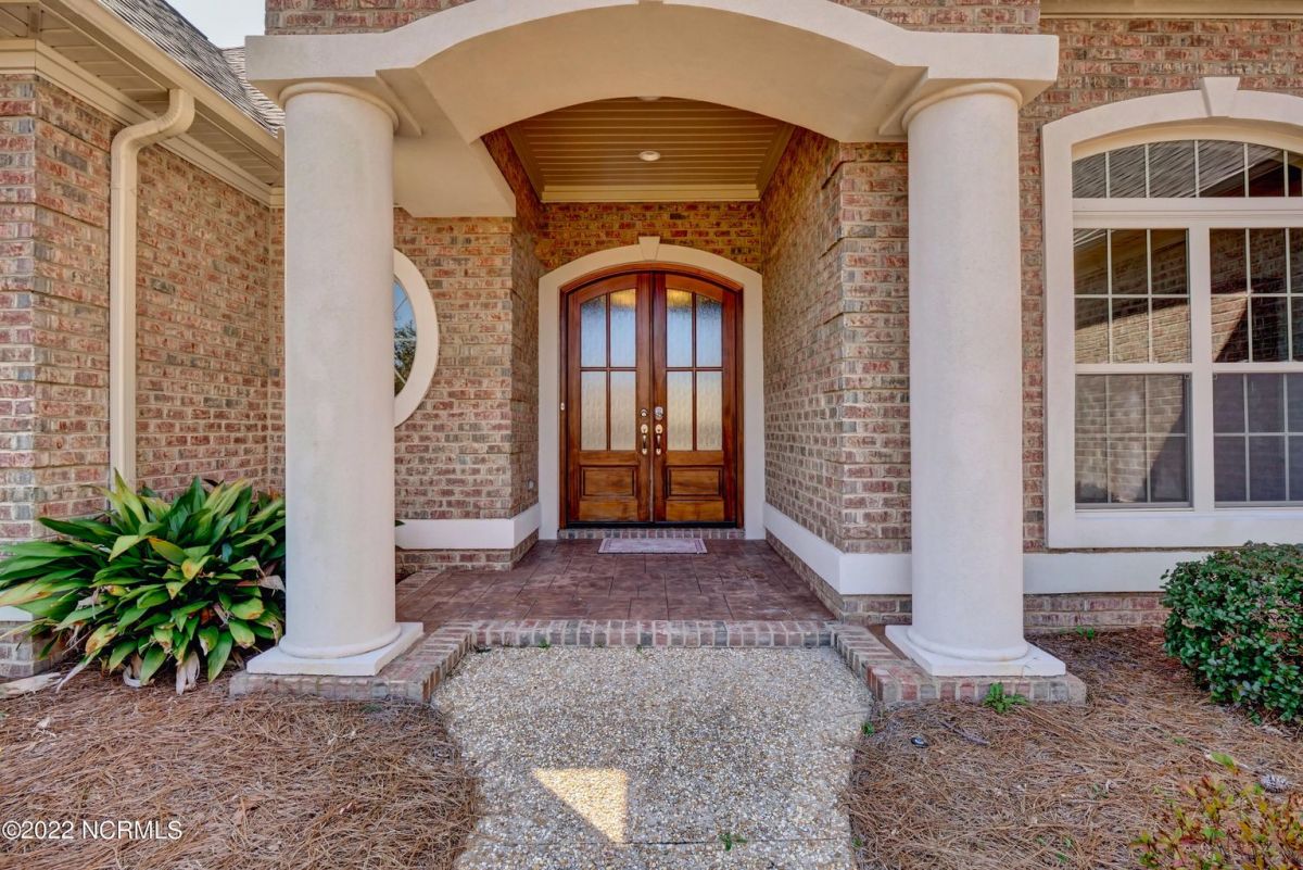 2401 Compass Pointe South Wynd