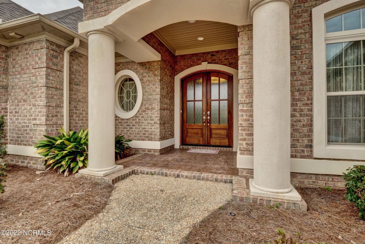 2401 Compass Pointe South Wynd