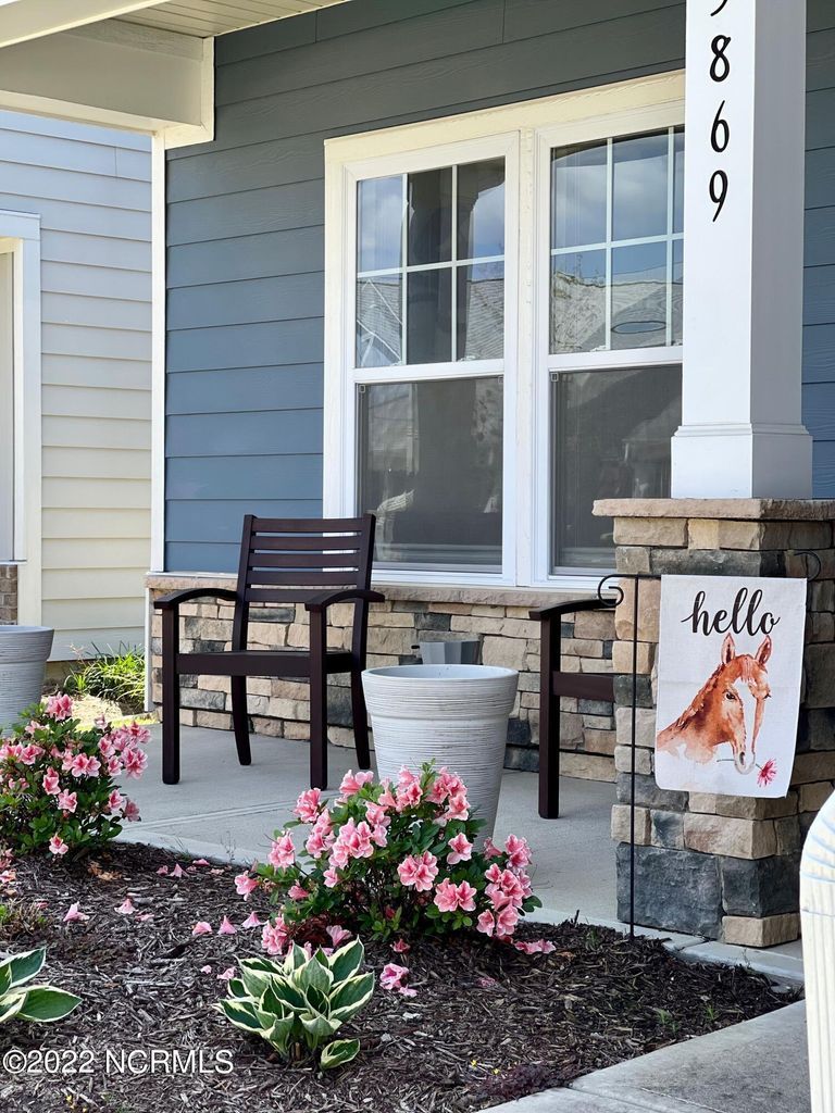 5869 Park West Circle