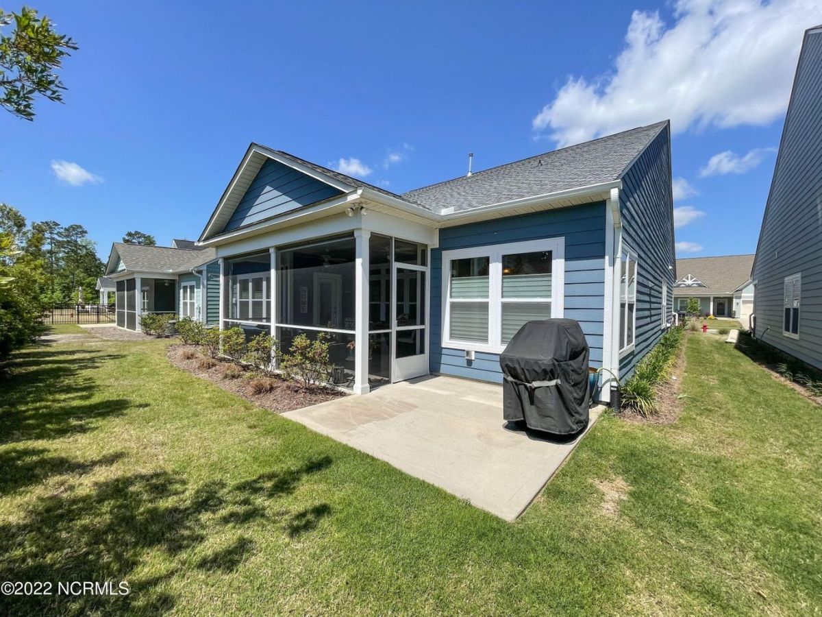 5869 Park West Circle