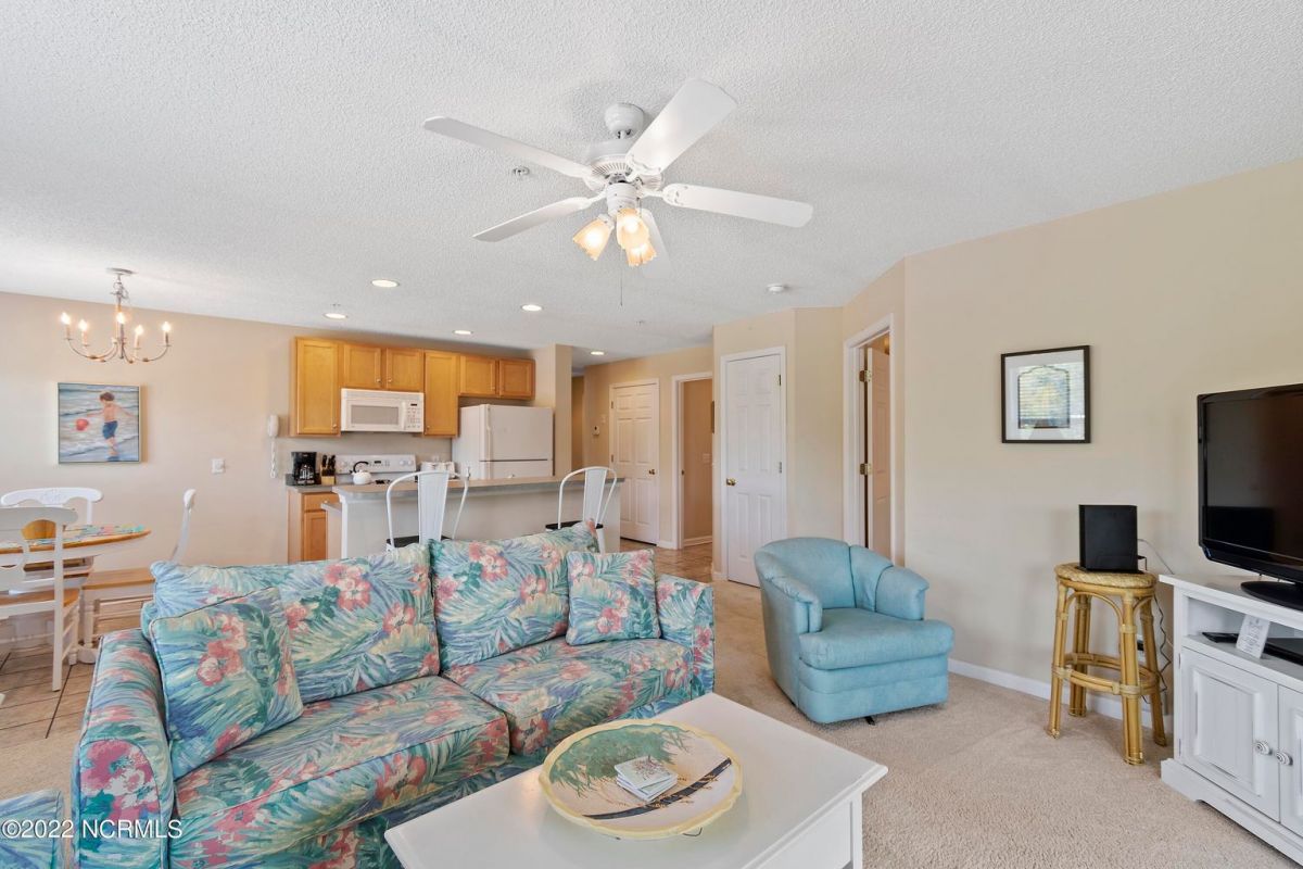 3350 Club Villas Drive