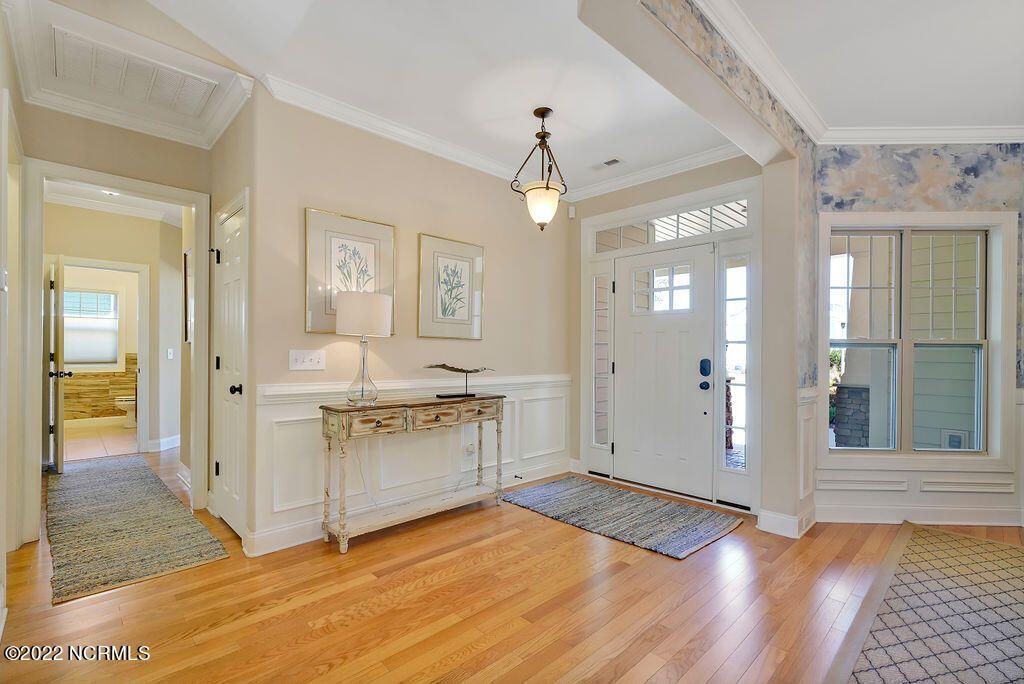 6046 Shore Park Drive