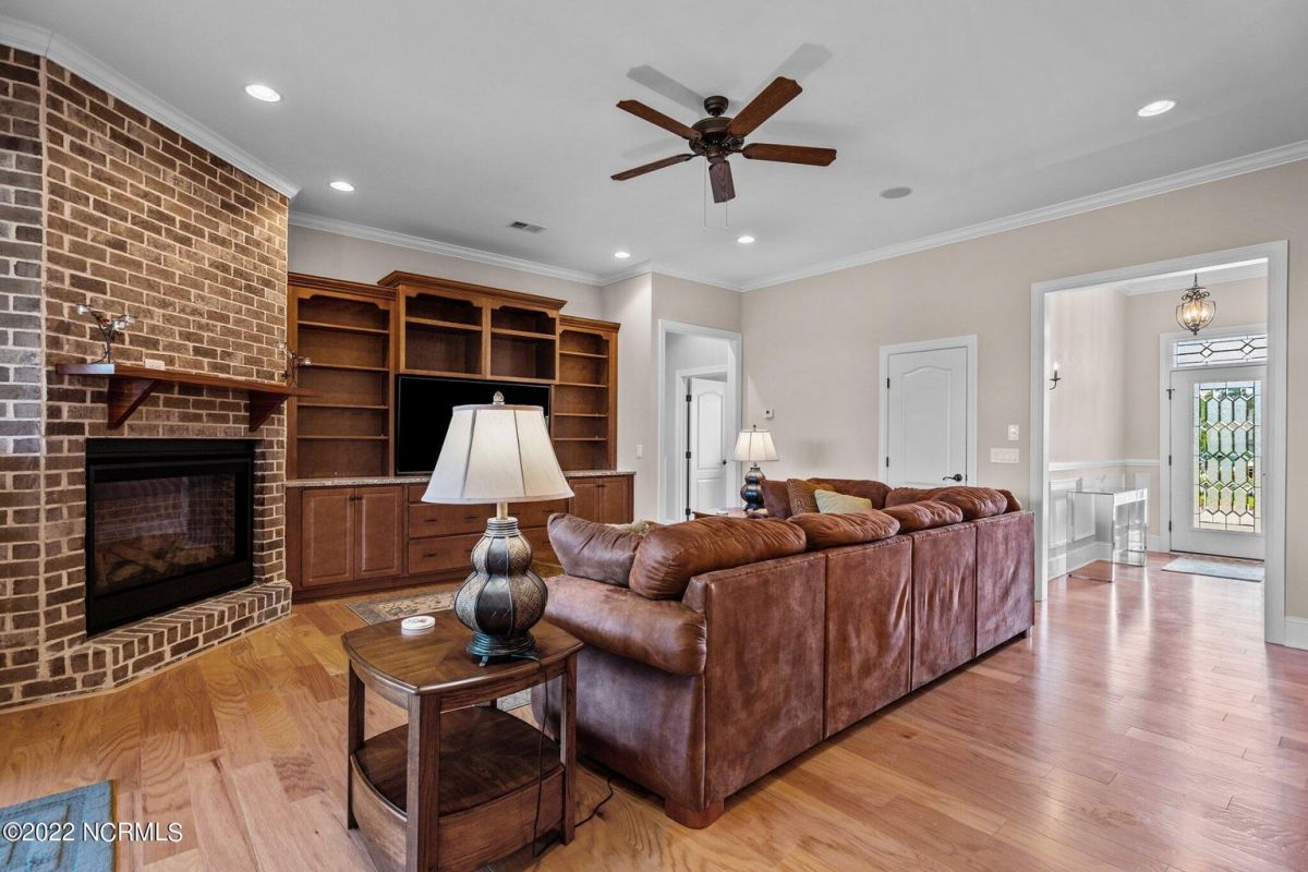 1026 Daybreak Court