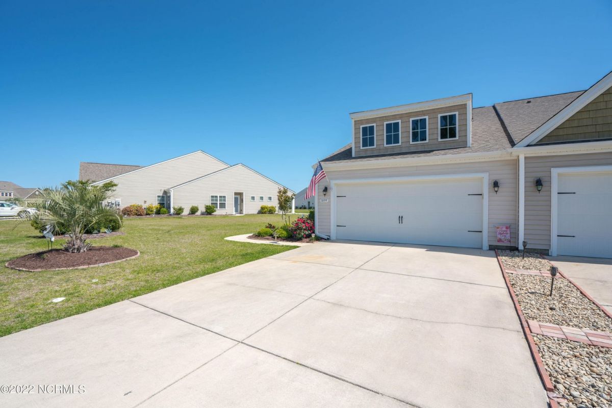 1059 Chadsey Lake Drive