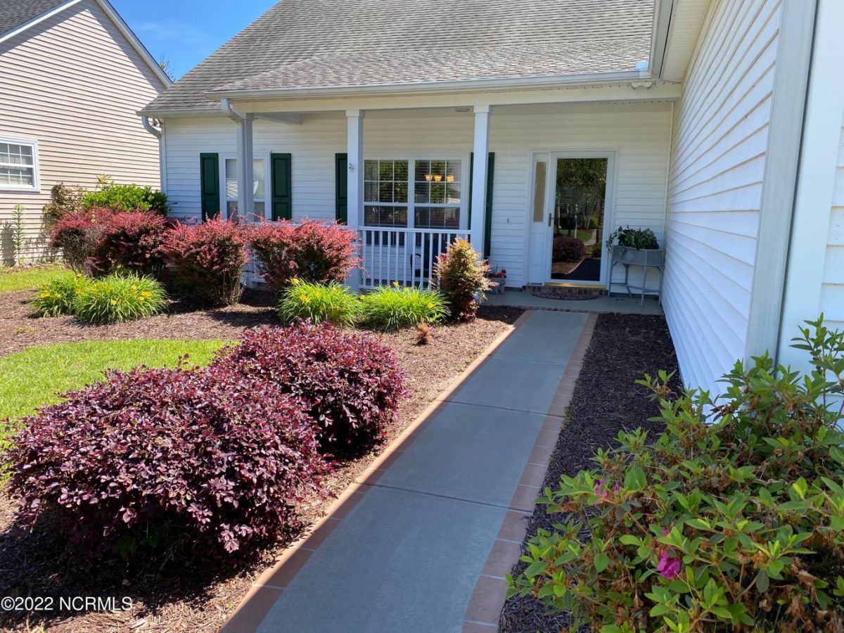 535 Sandpiper Bay Drive