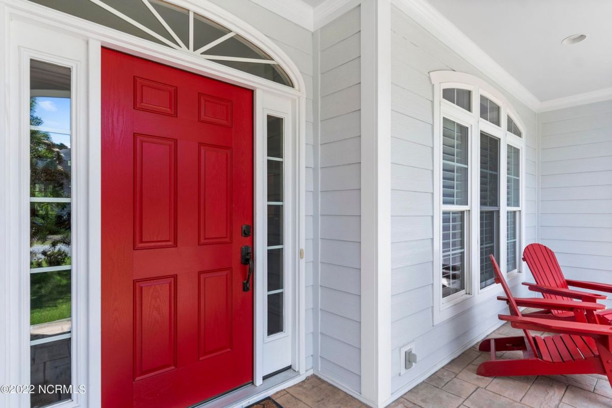 3872 Ridge Crest Drive