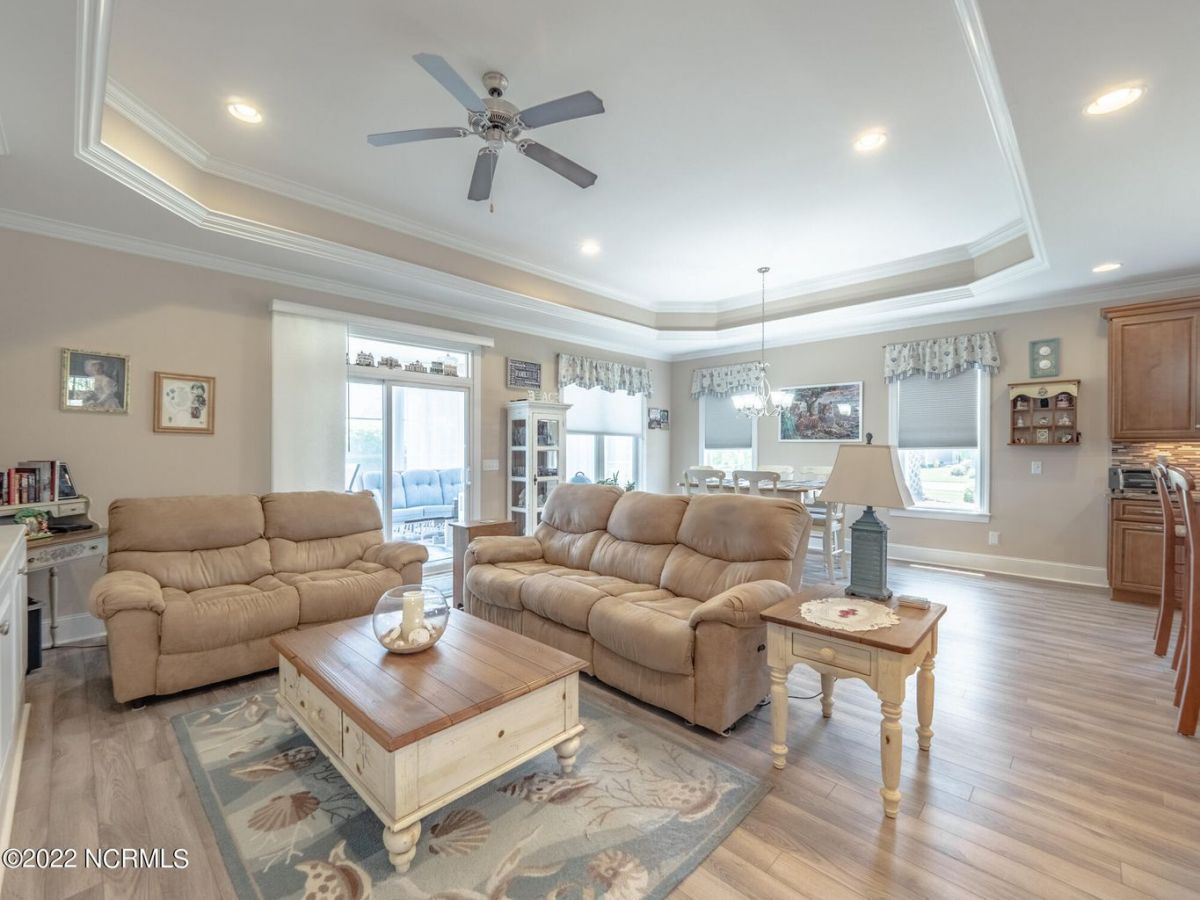 2289 Curly Maple Wynd