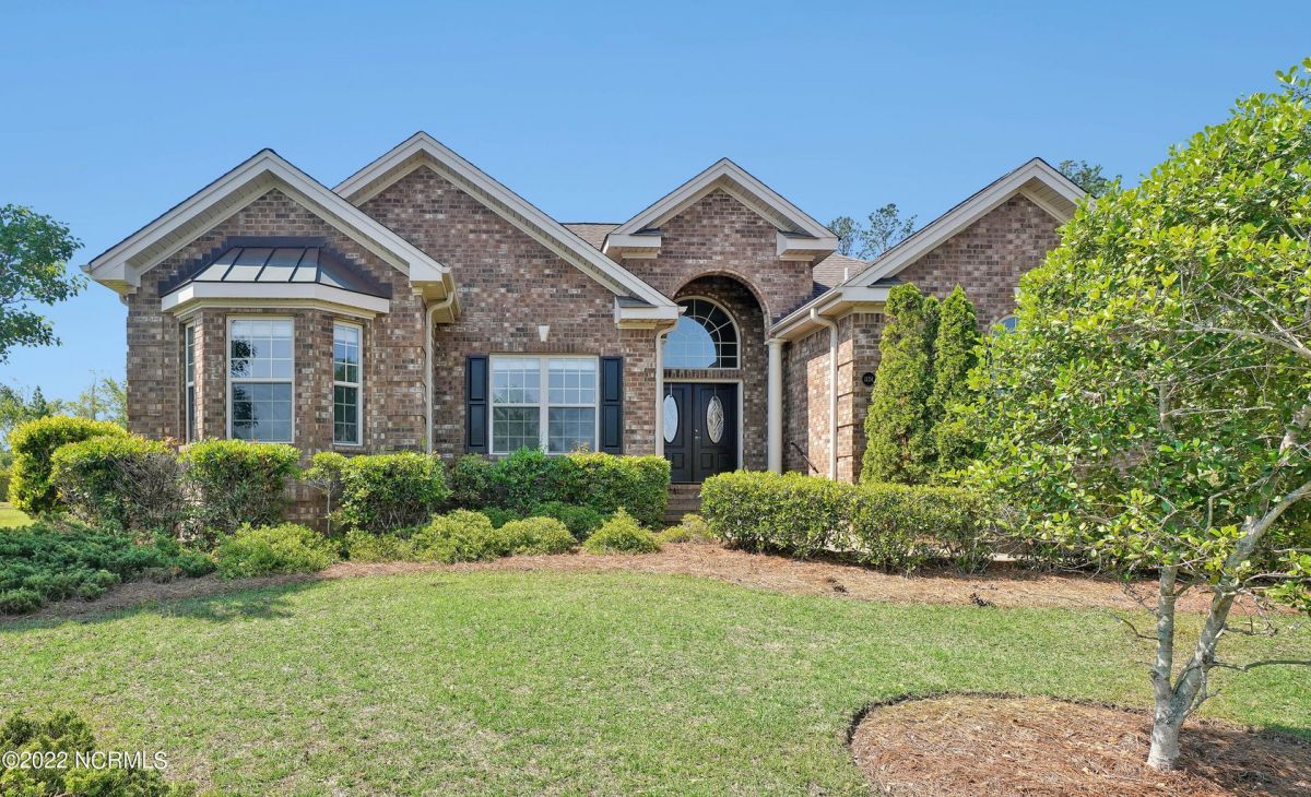 1124 Brickhaven Cove