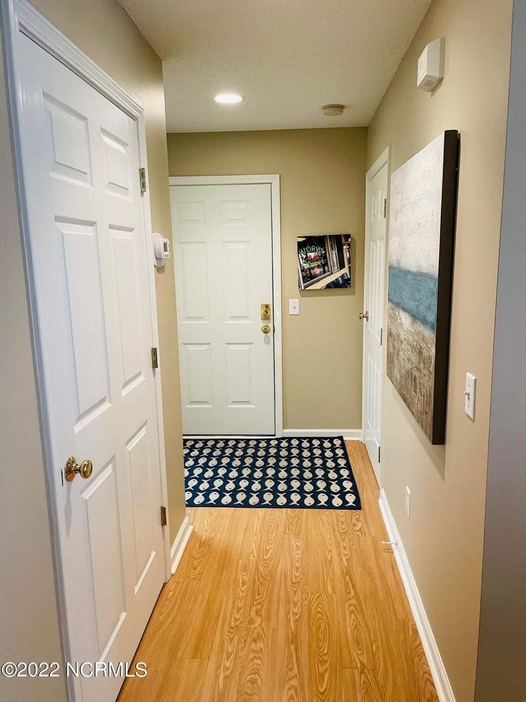 3350 Club Villas Drive