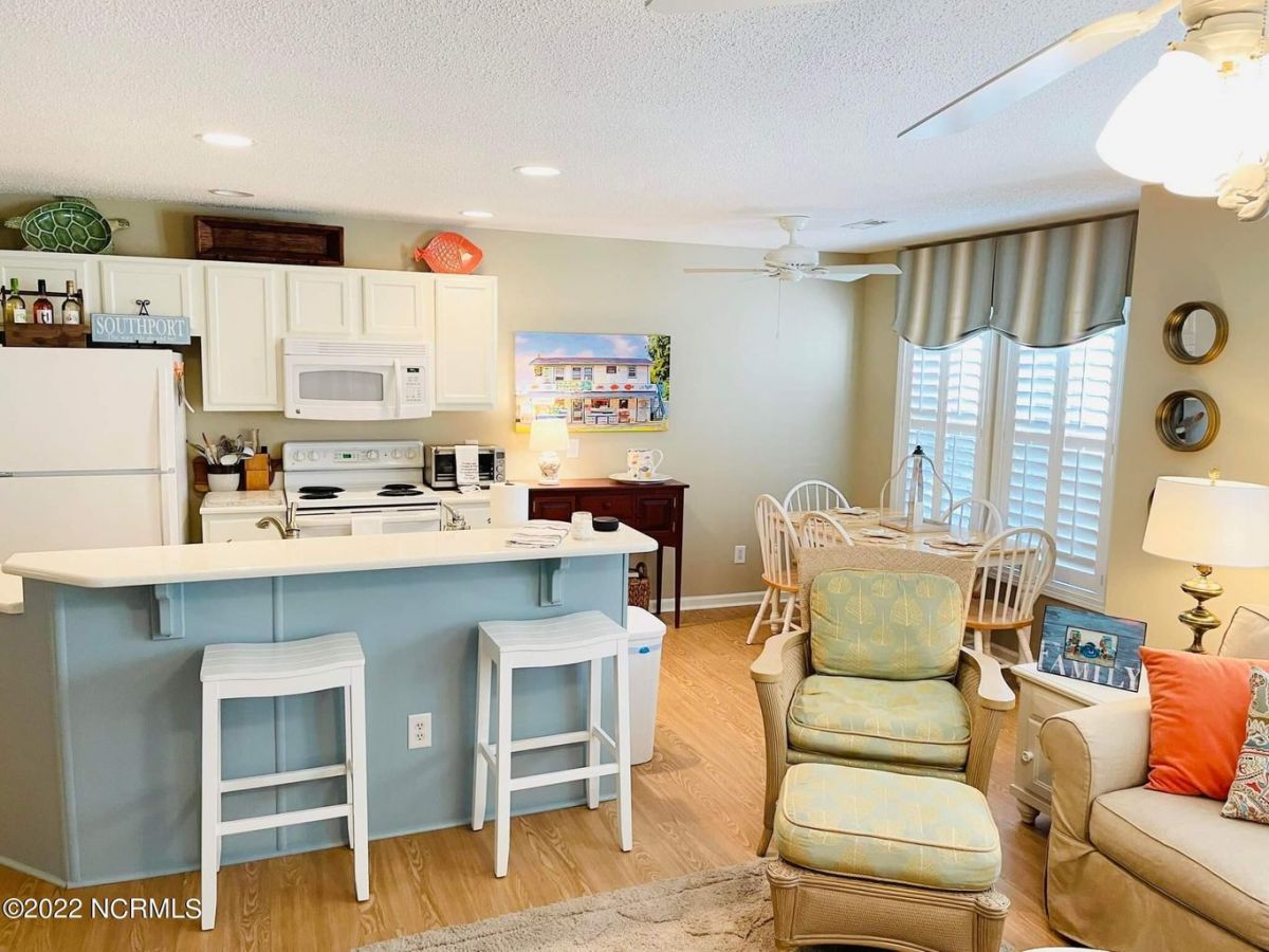 3350 Club Villas Drive