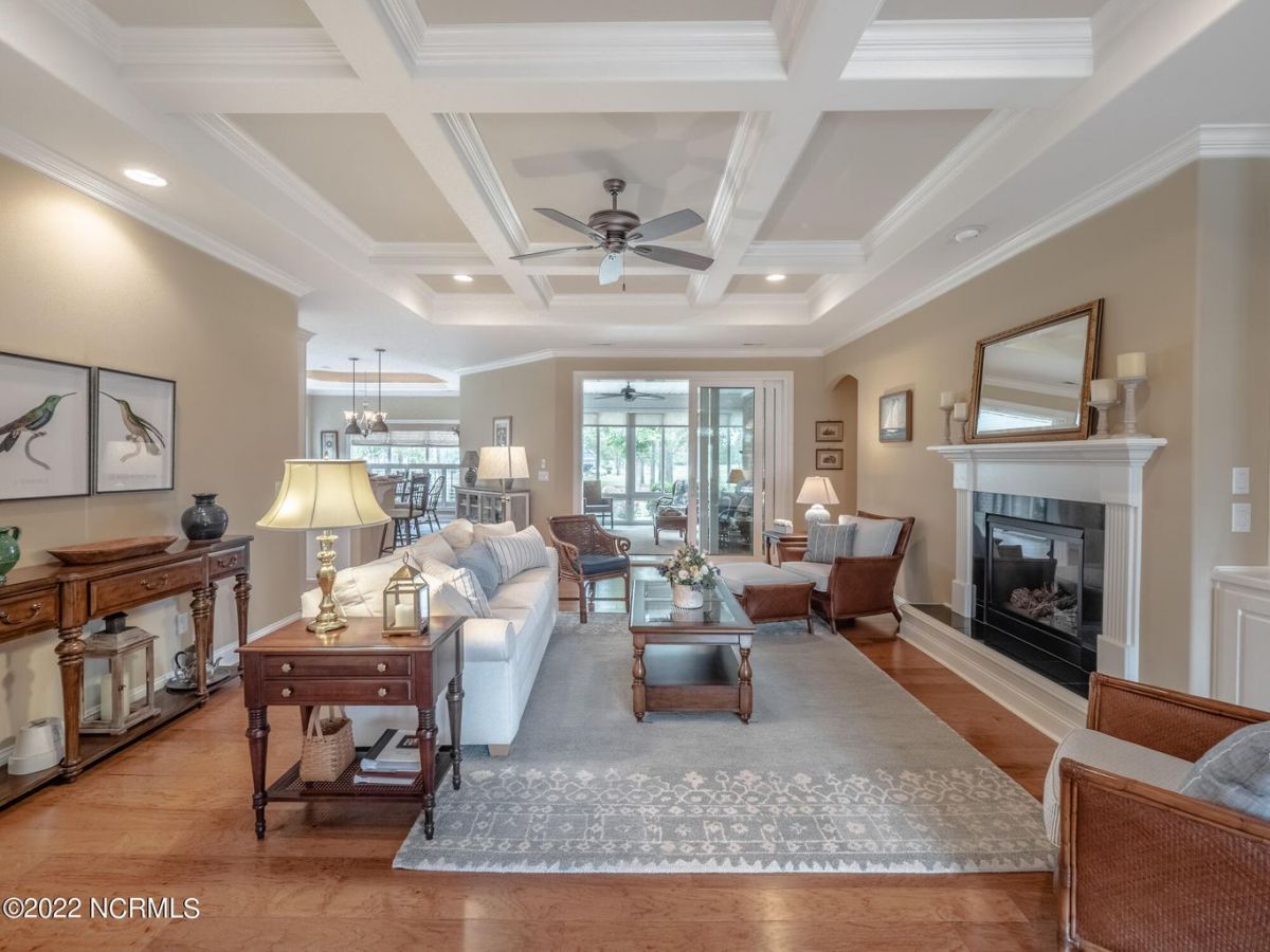 2587 Sugargrove Trail