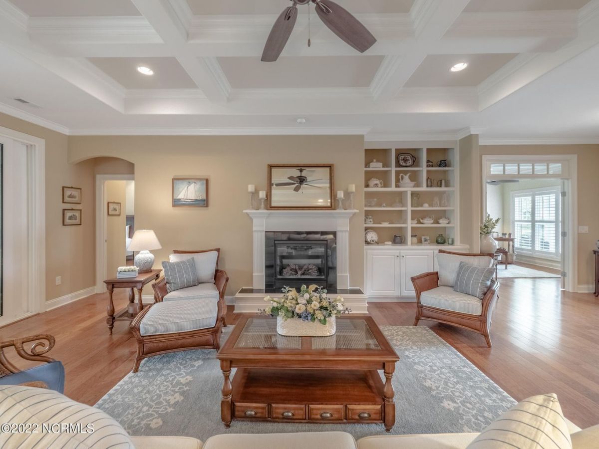 2587 Sugargrove Trail