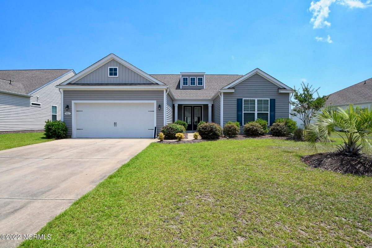 3061 Crescent Lake Drive