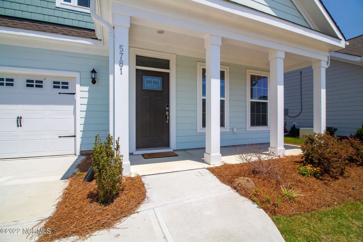 5781 Park West Circle