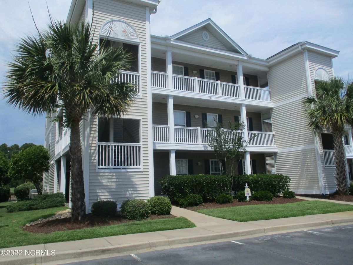 886 Great Egret Circle