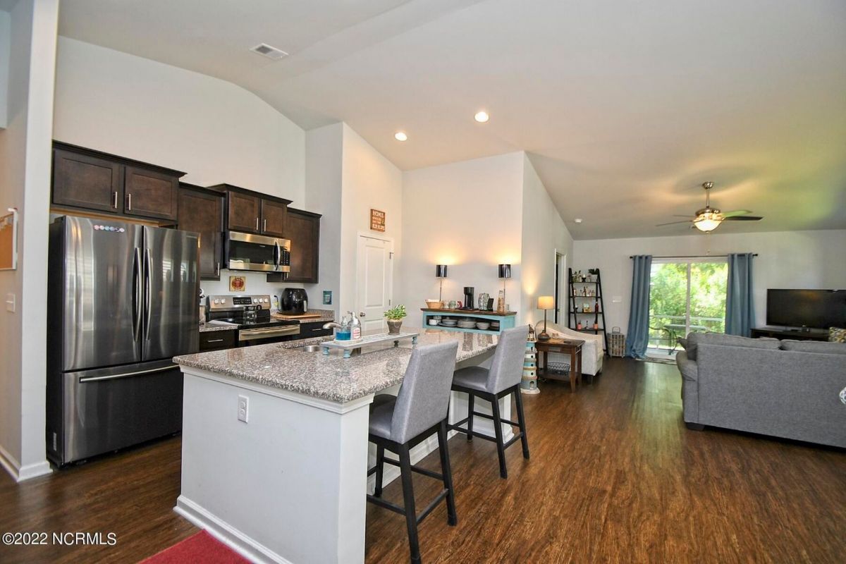 124 Calabash Lakes Boulevard