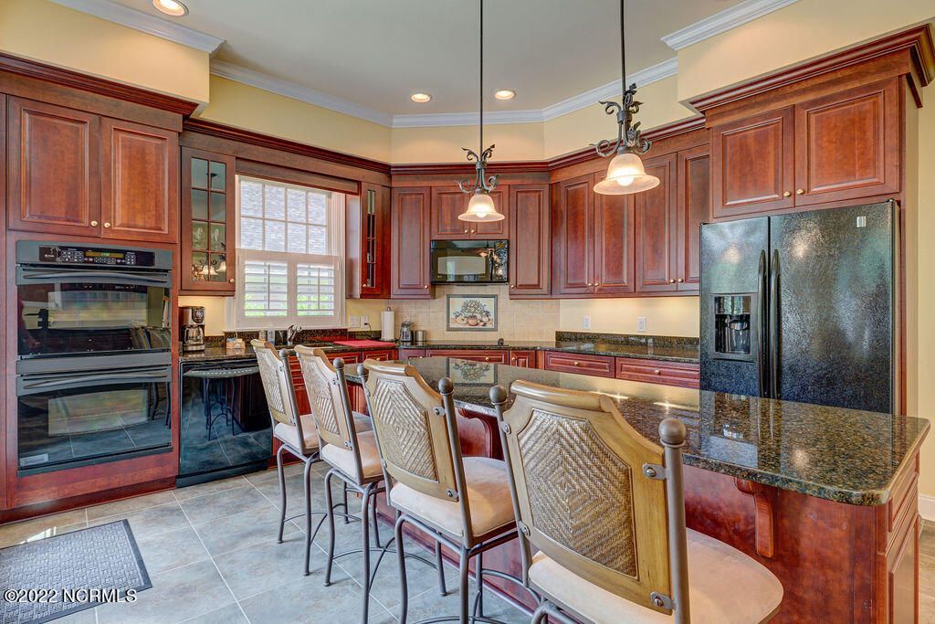 2791 Oakbluff Circle