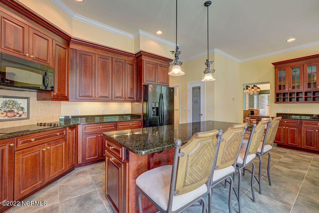 2791 Oakbluff Circle