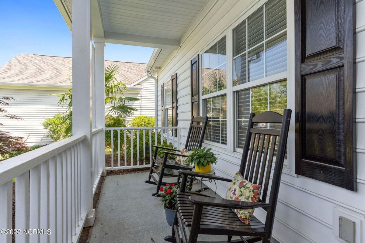 496 Sandpiper Bay Drive