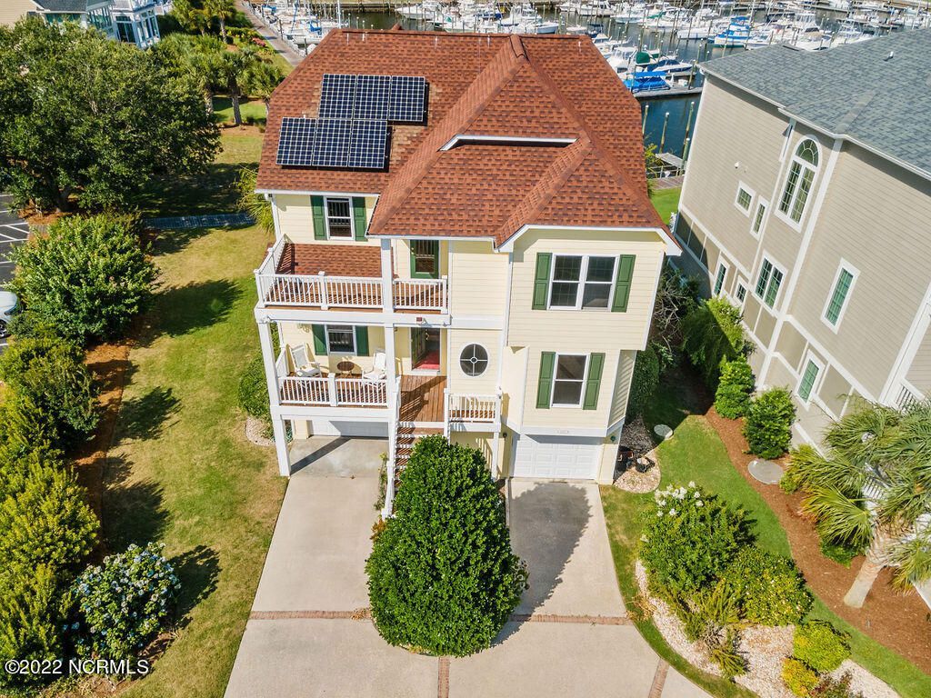 4457 Midshipman Court