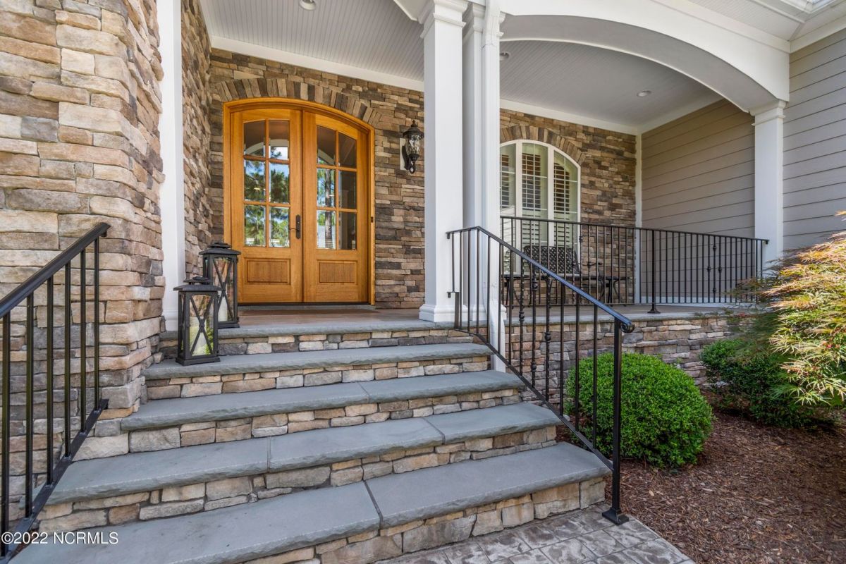 3820 Worthington Place