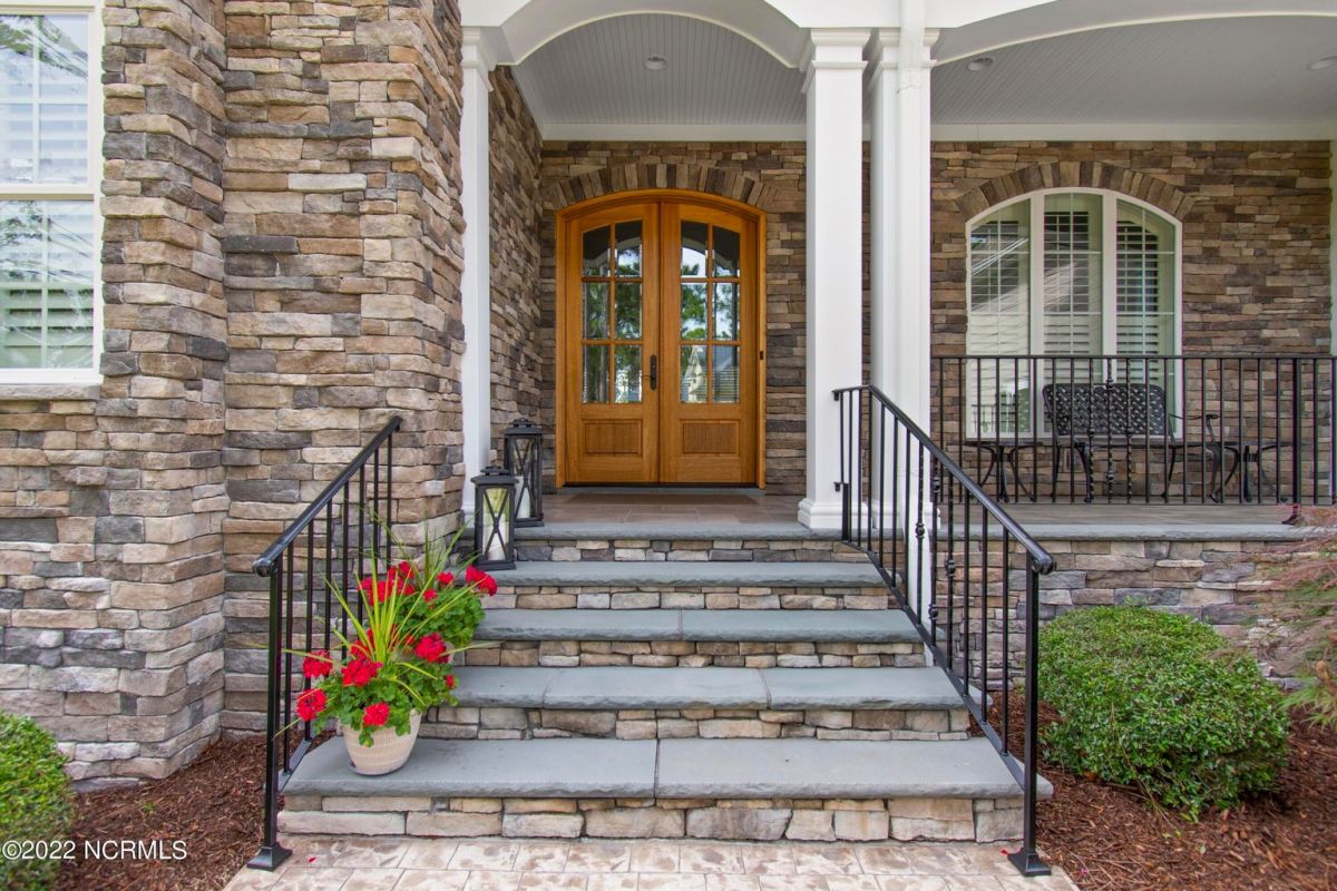 3820 Worthington Place